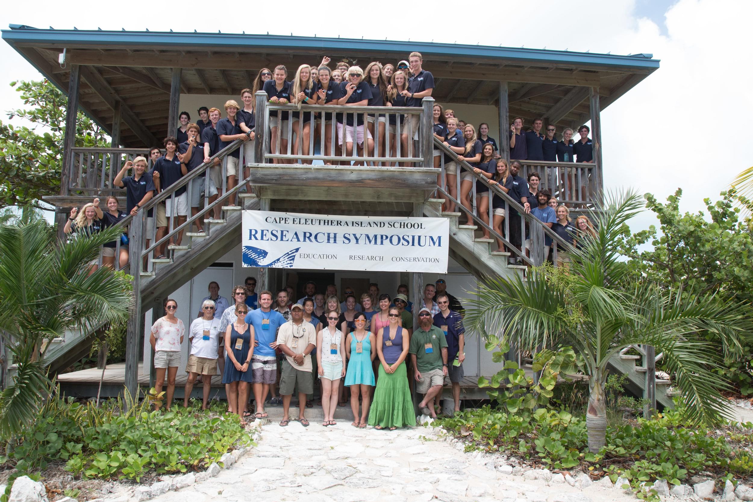 A group photo of the Spring 2014 Island School students.