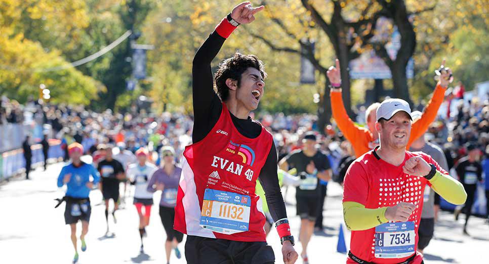 Alumnus Evan Wood (Sp'11) completes the NYC Marathon