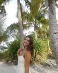 Eveline J.B.